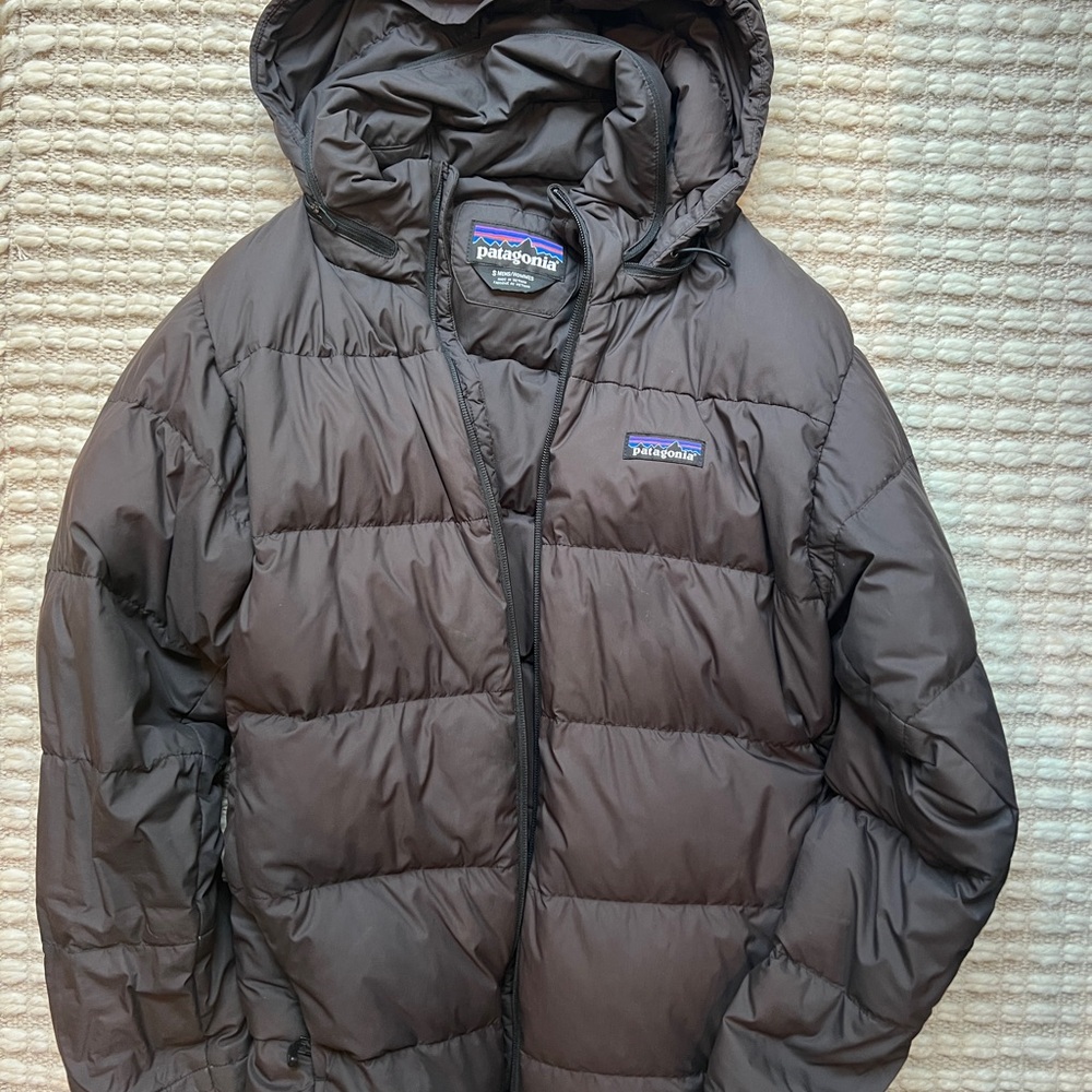 Dark gray puffer